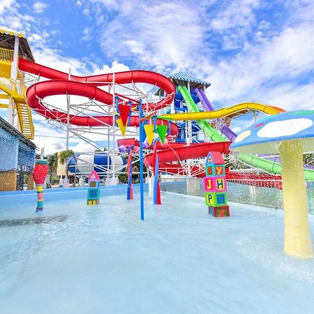Eon Centennial Resort Hotel & Waterpark Iloilo City Kültér fotó