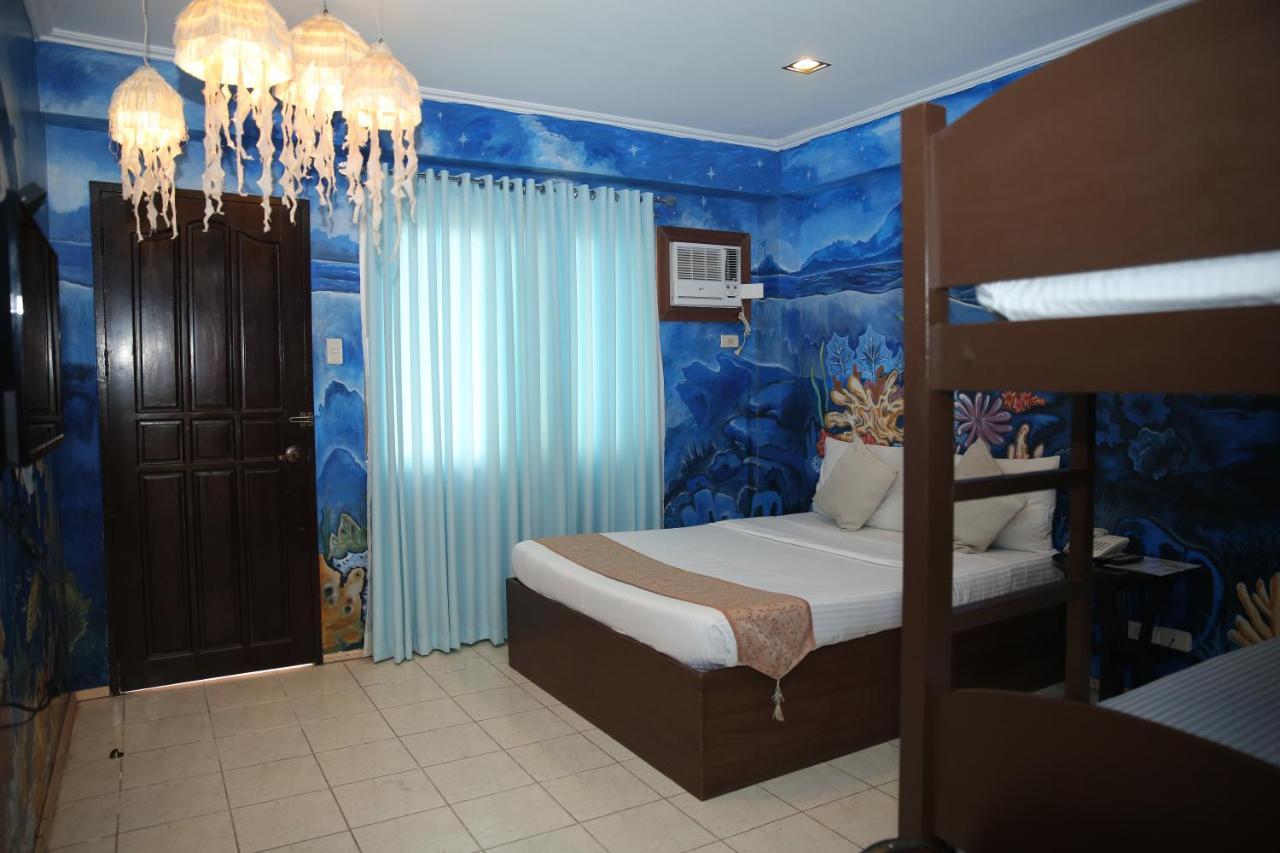 Eon Centennial Resort Hotel & Waterpark Iloilo City Kültér fotó