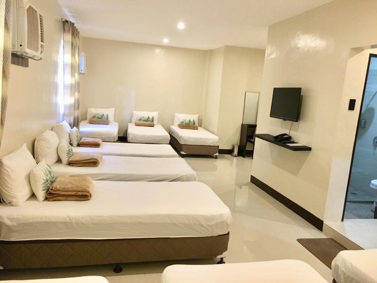Eon Centennial Resort Hotel & Waterpark Iloilo City Kültér fotó