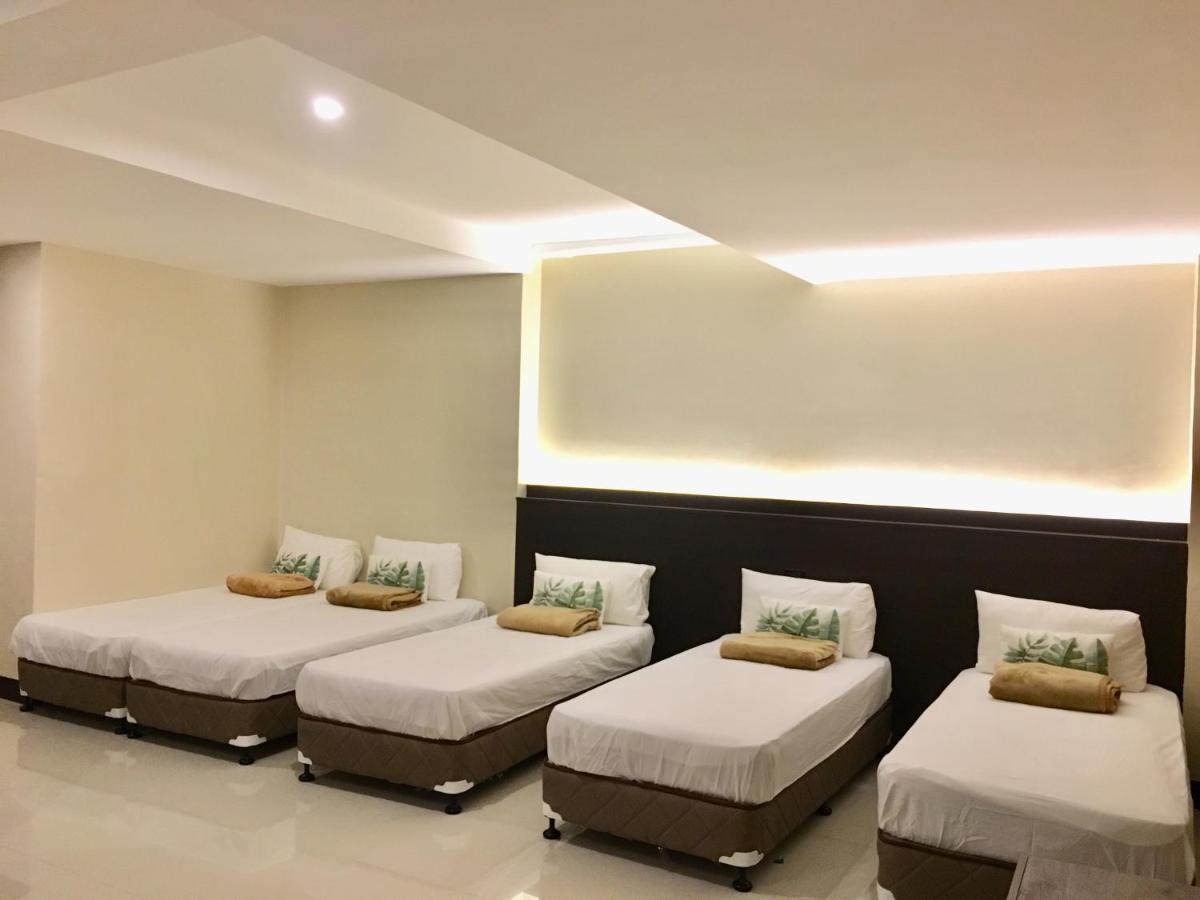 Eon Centennial Resort Hotel & Waterpark Iloilo City Kültér fotó