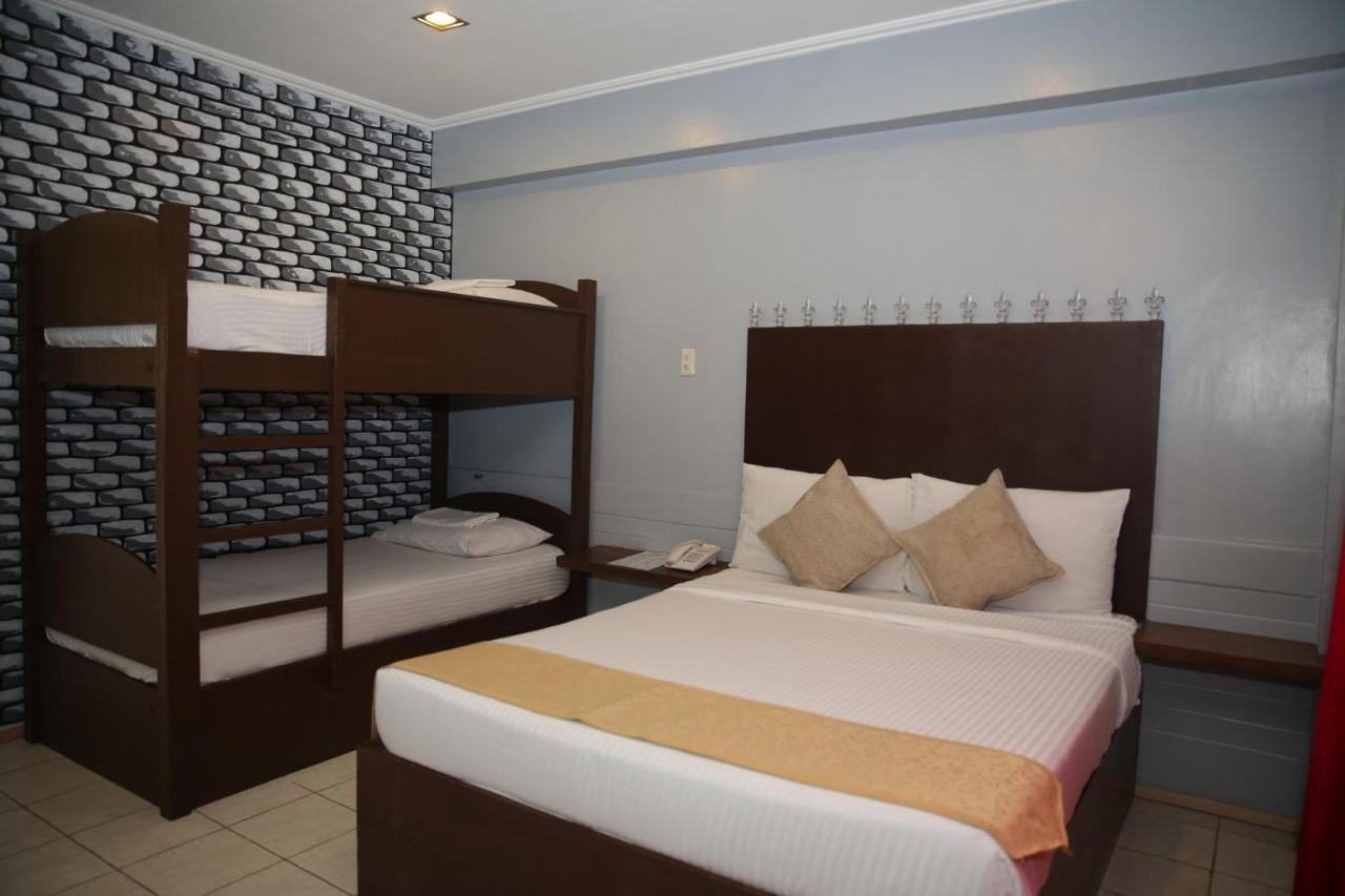 Eon Centennial Resort Hotel & Waterpark Iloilo City Kültér fotó